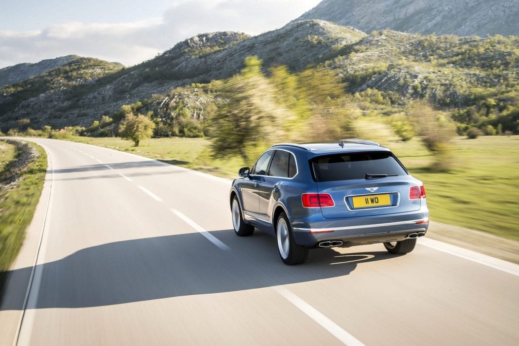 2016-bentley-bentayga-diesel-2