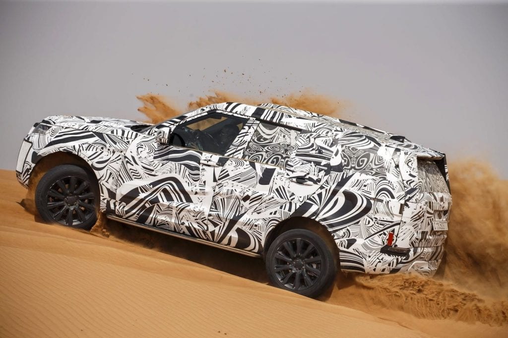 2016-land-rover-discovery-40