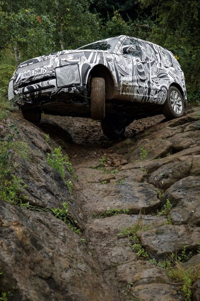 2016-land-rover-discovery-52