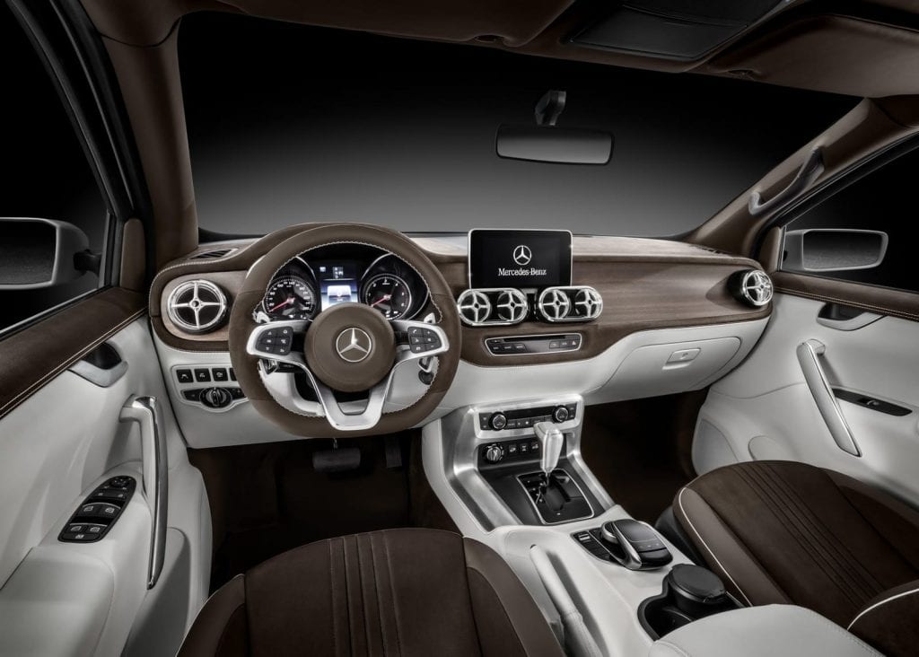 mercedes-benz-x-class-11