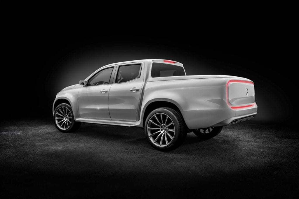 mercedes-benz-x-class-8
