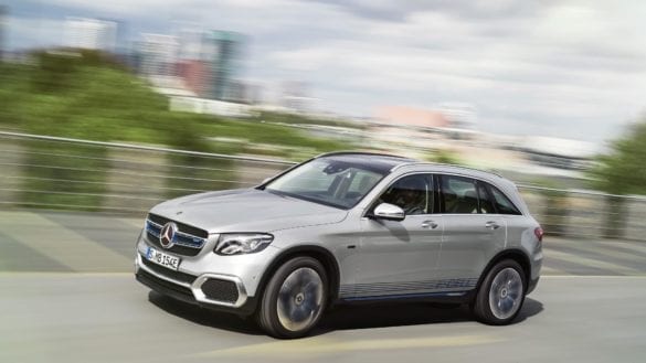 2018-mercedes-glc-f-cell-official-image