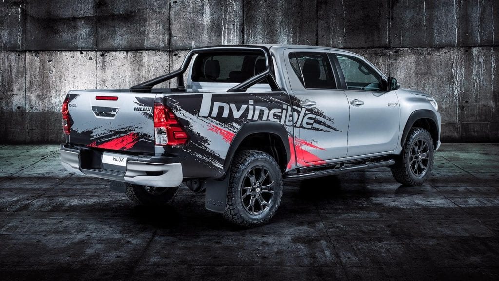 toyota-hilux-invincible-50 (2)