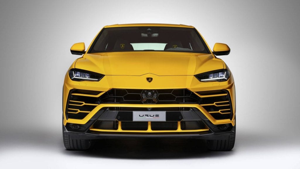 2019-lamborghini-urus (2)