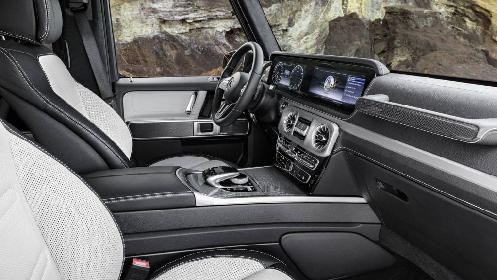 2019-mercedes-benz-g-class-interior (6)