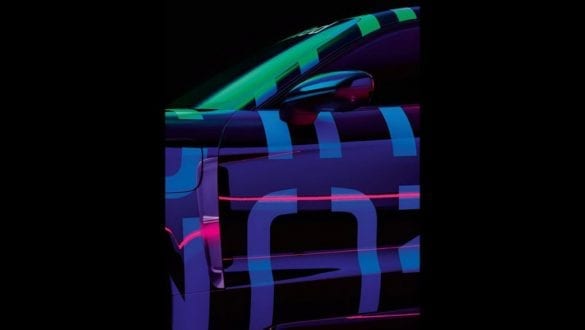 f945d0c9-porsche-taycan-teaser-03