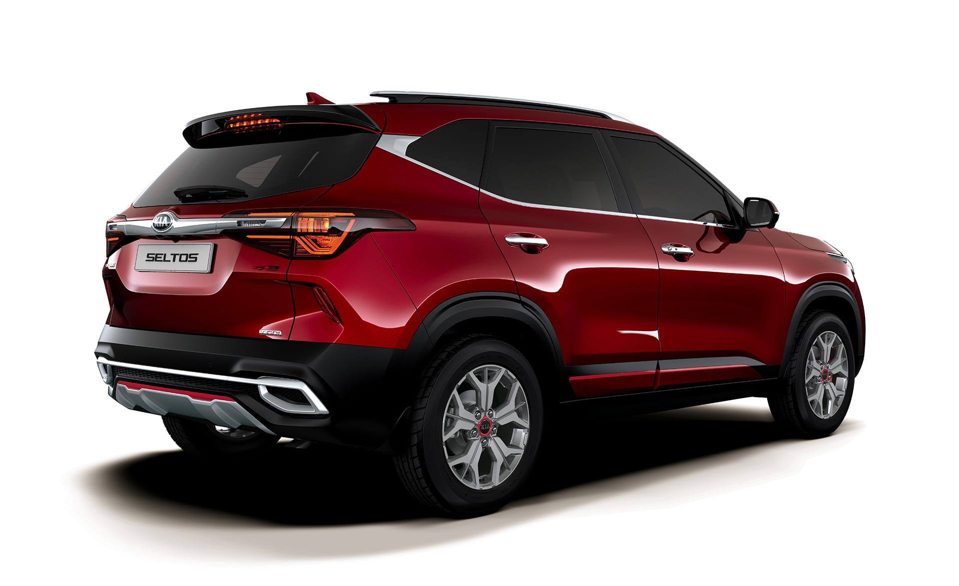 kia-seltos-exterior-red-rear-angle