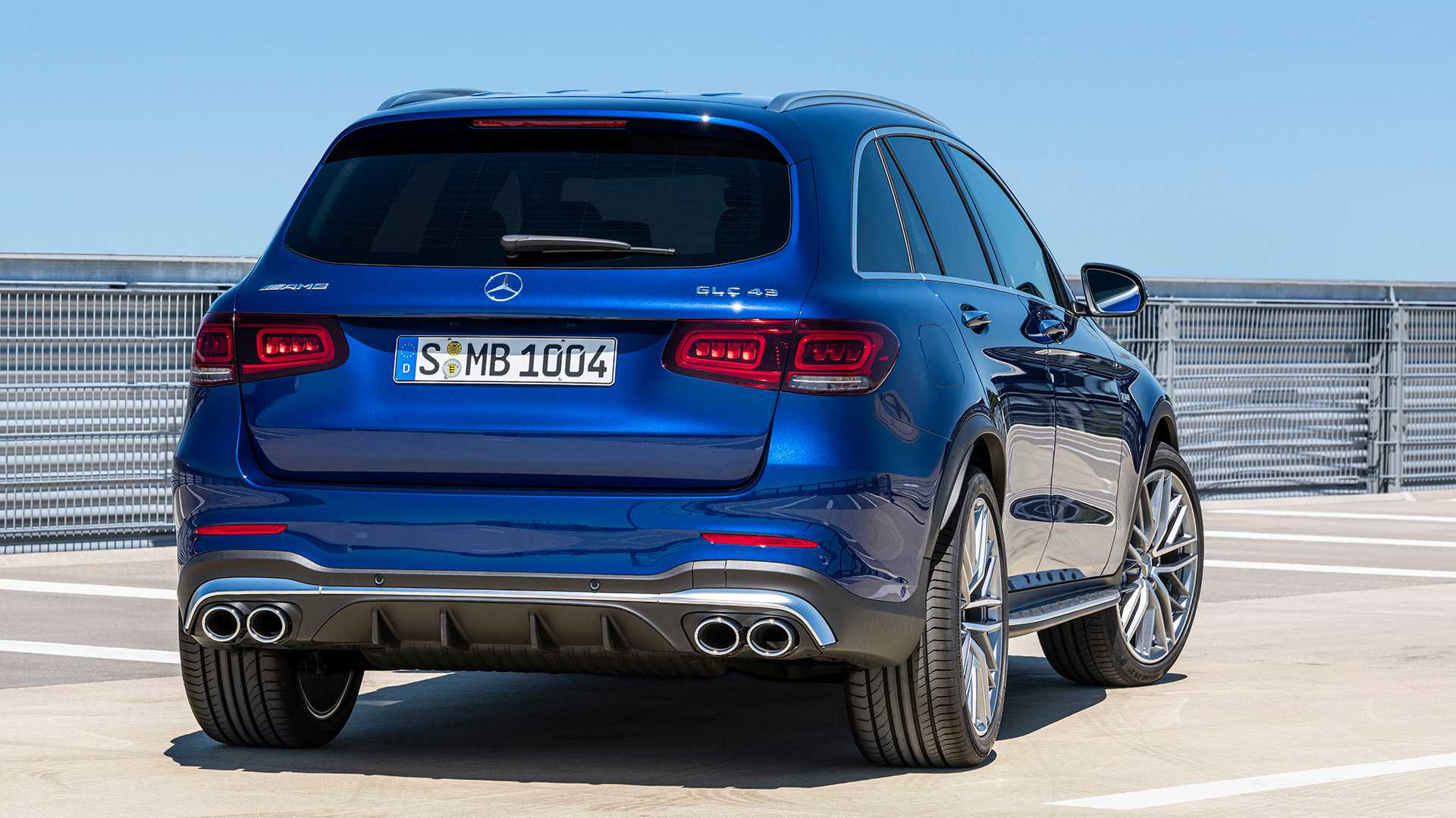mercedes-amg-glc-43-2019 (1)
