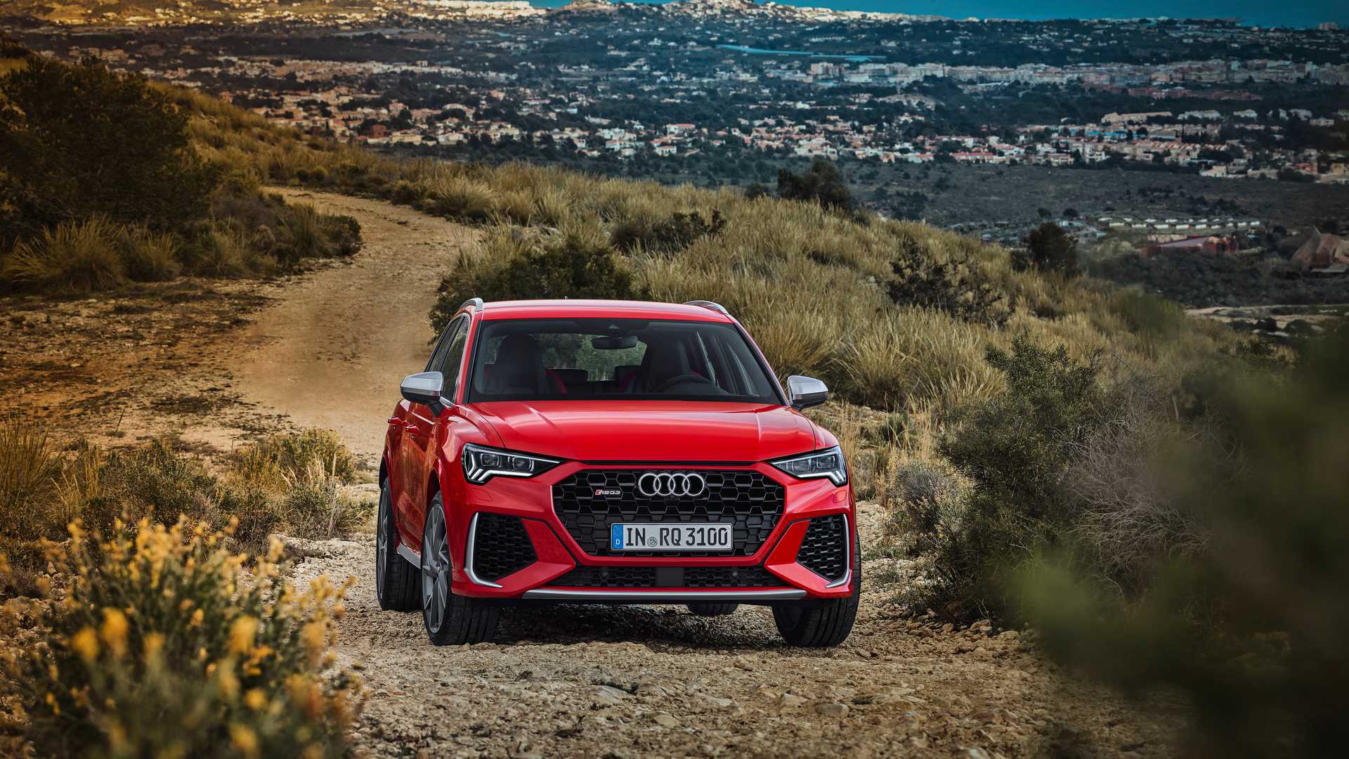 2020-audi-rs-q3 (1)
