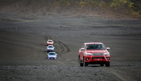 test toyota hilux