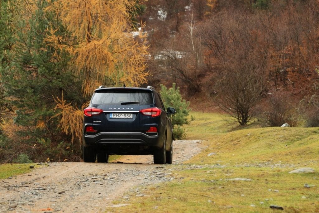 Test SsangYong Rexton: Tot-teren alternativ
