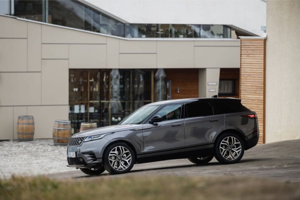 Test cu Range Rover Velar la crama Lacerta: De viță nobilă