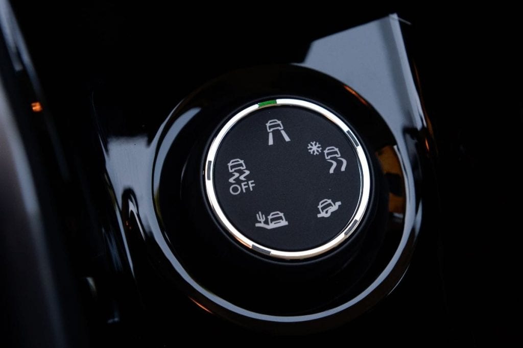 Test Peugeot 2008 facelift: Cu forțe noi