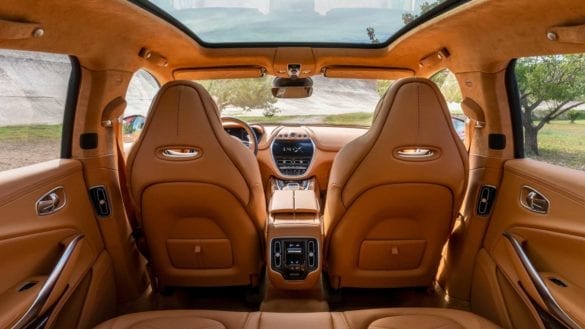 aston-martin-dbx (5)