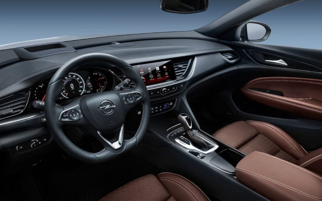 Test Opel Insignia Grand Sport: Trei în unu