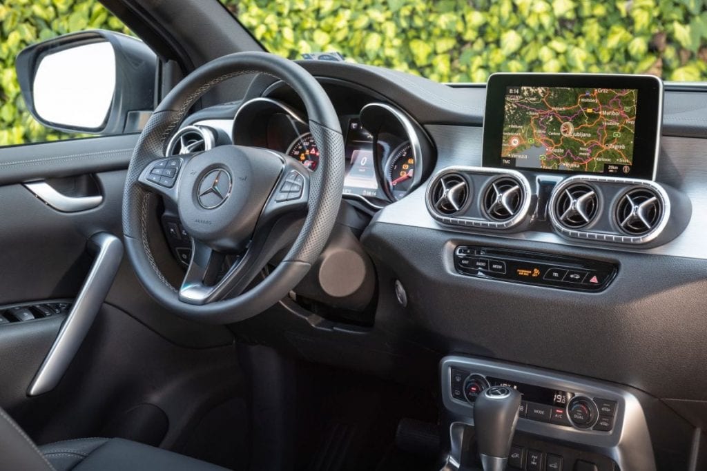 Test Mercedes-Benz Clasa X: Nu completare, ci absolutizare