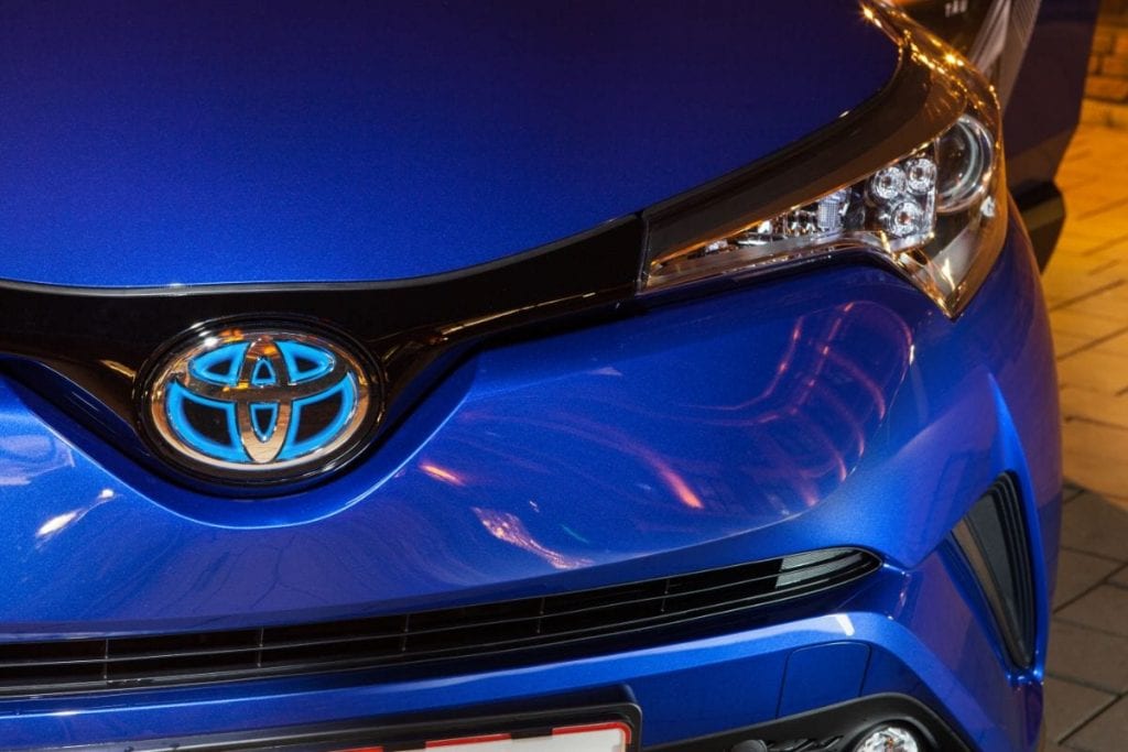 Test Toyota C-HR: Punct și de la capăt