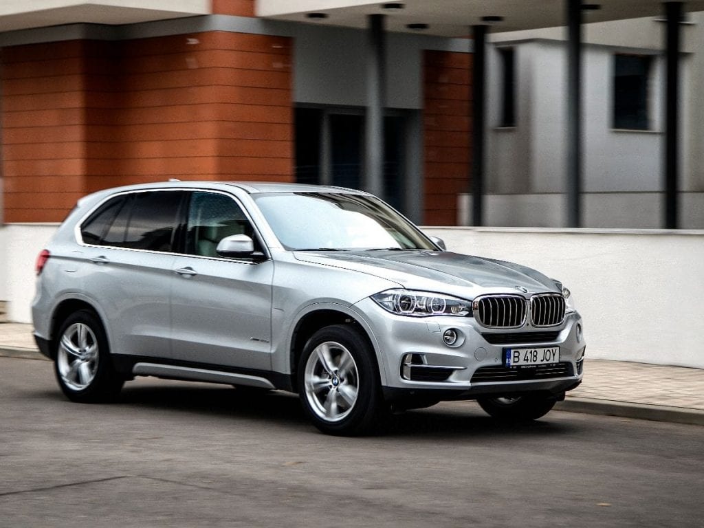 Test BMW X5: SAV-ul şi priza