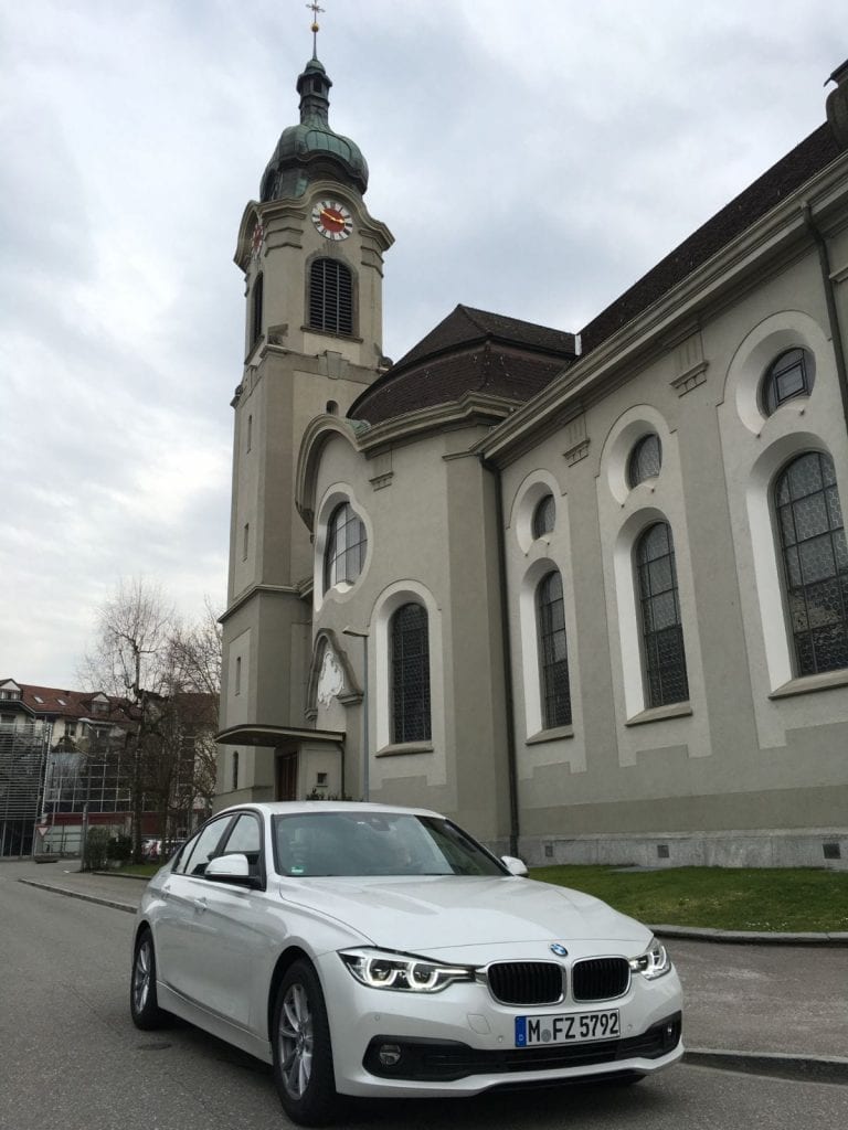 Test BMW Seria 3: Spaima pompei negre