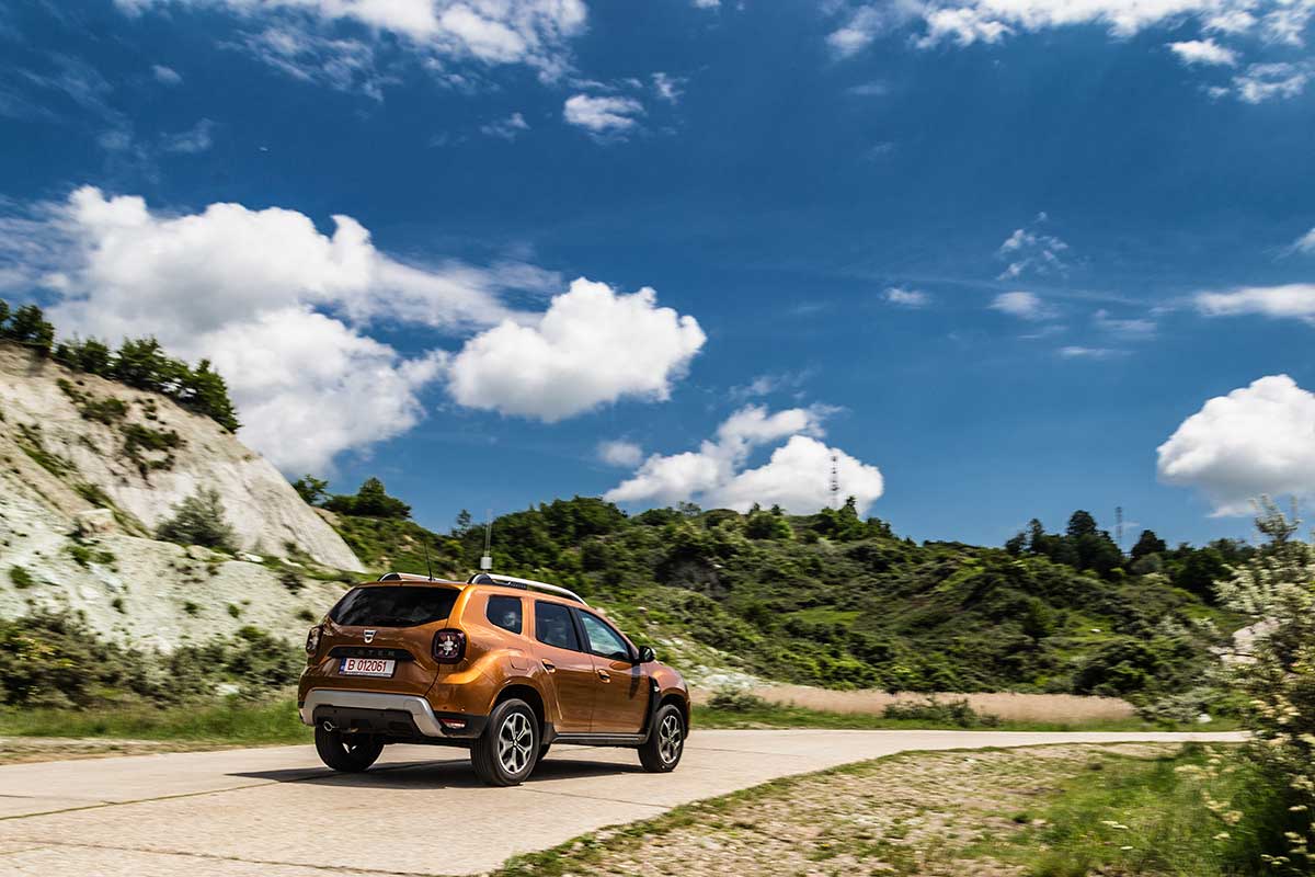 Test Dacia Duster connected by Orange: Funky 4G