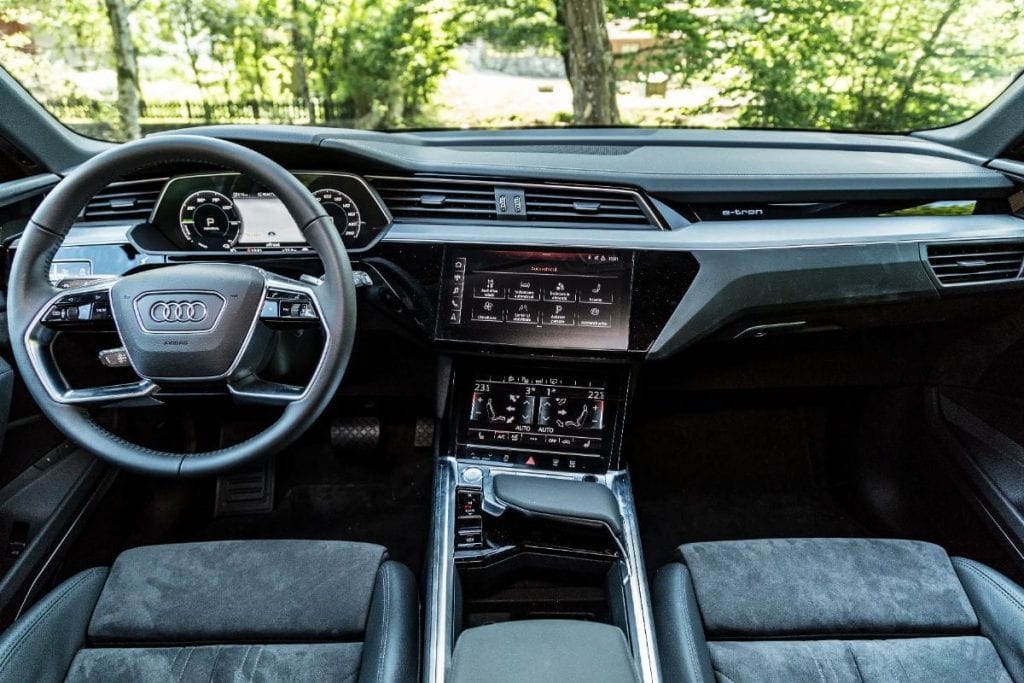 Test Audi e-tron: Curentul progresist