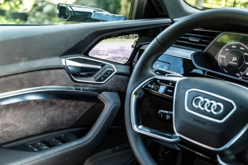 Test Audi e-tron: Curentul progresist