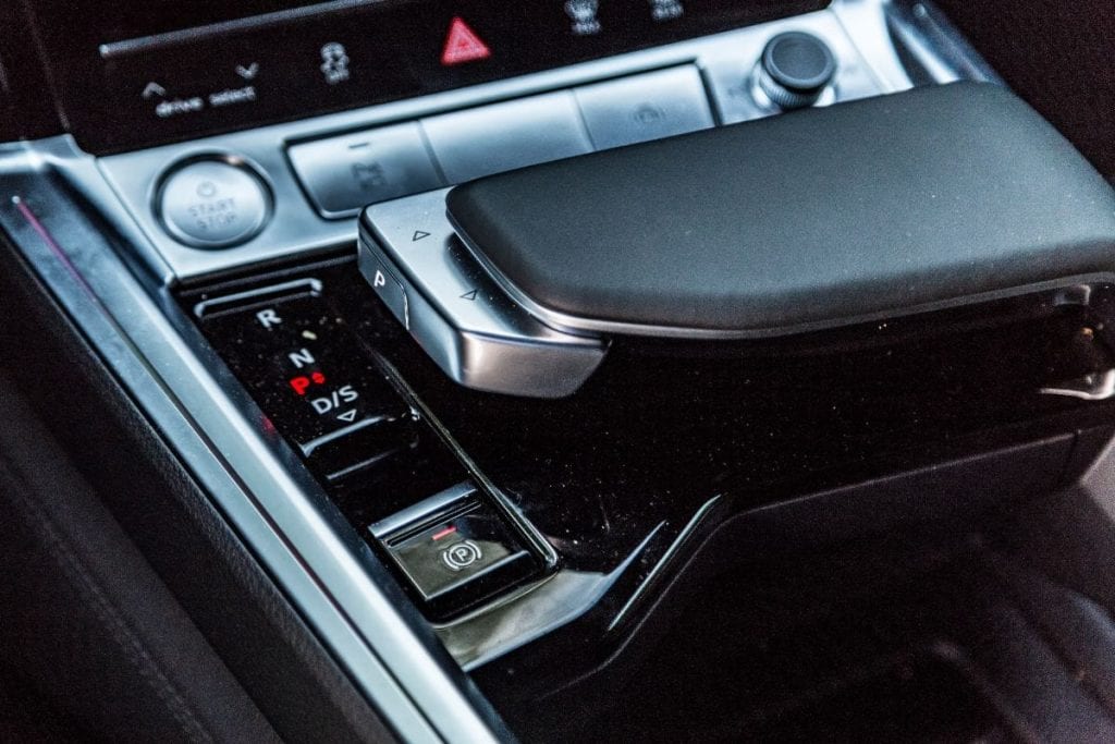 Test Audi e-tron: Curentul progresist