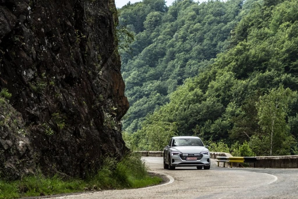 Test Audi e-tron: Curentul progresist