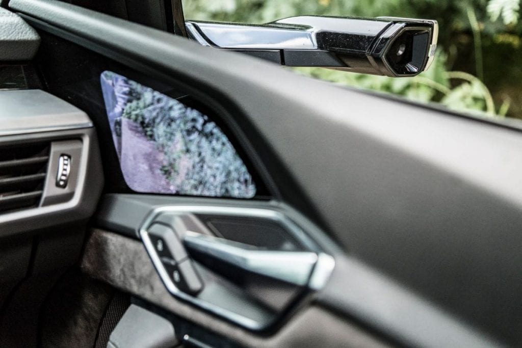 Test Audi e-tron: Curentul progresist