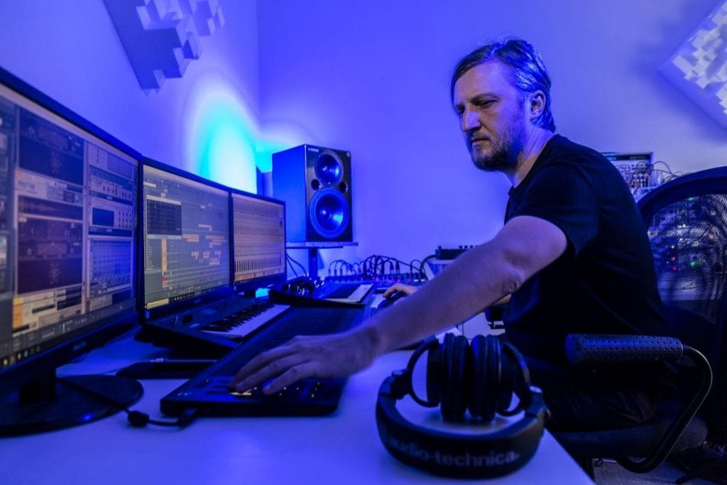 Silent Strike: Note pentru spirit