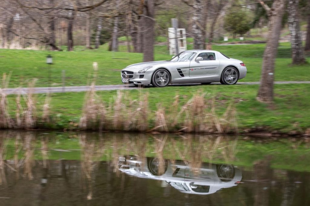 test mercedes-benz sls