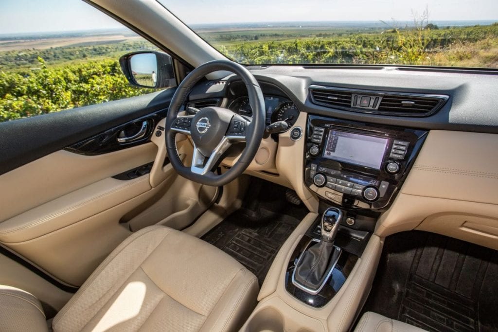Test Nissan X-Trail: O zi pe Dealu Mare