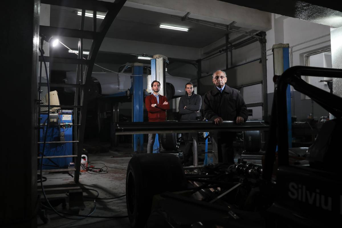 povestea familiei dumitrescu: Centenar de adrenalină