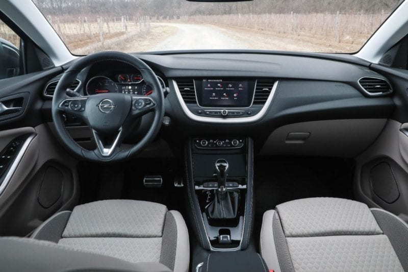 Test Opel Grandland X Ultimate: Atenție la ce-ți dorești!