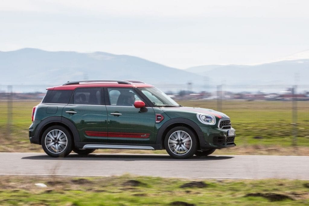 Test Mini Countryman John Cooper Works: Un MINI mare și tare