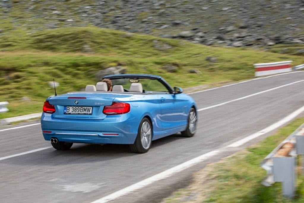 Test Seria 2 Cabriolet: Old School