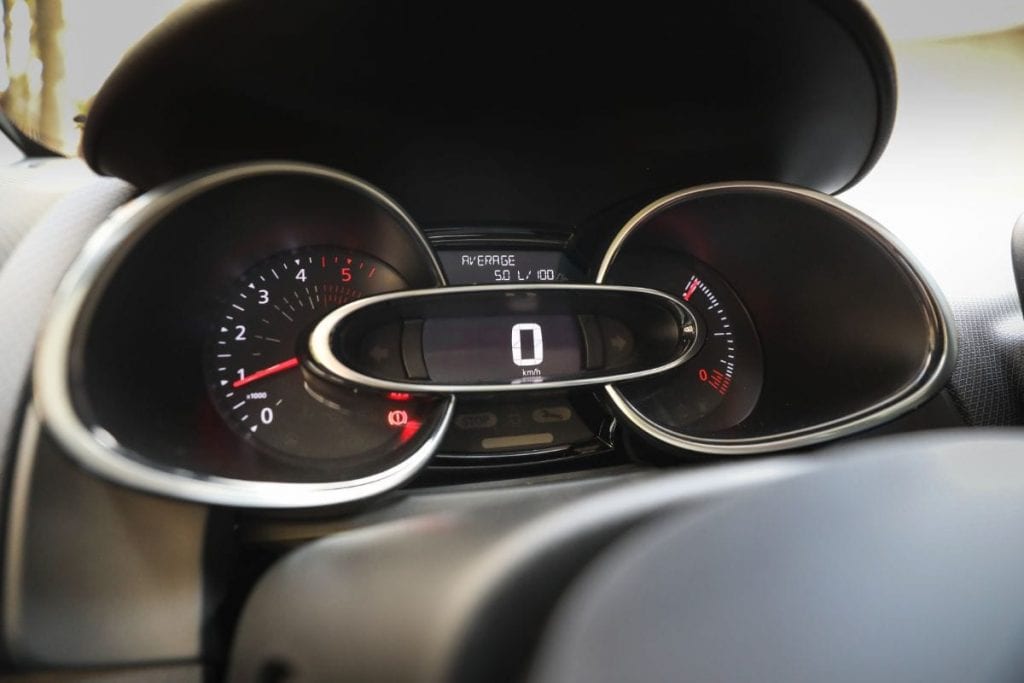 Test Drive Renault Clio Estate: Mic și practic
