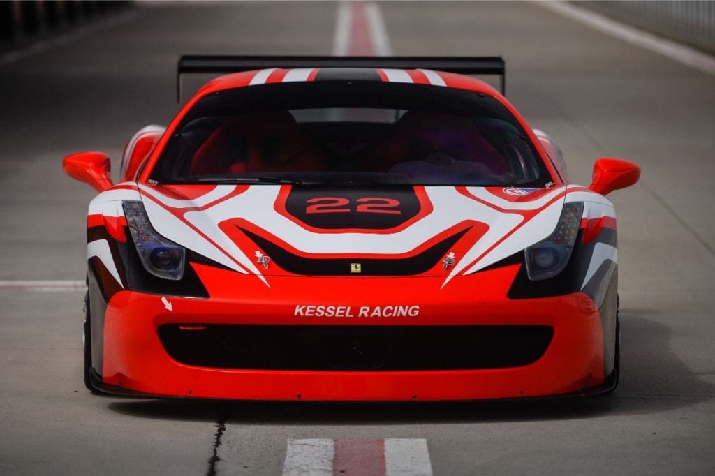 Test Ferrari 458 Challenge: Curriculum Vitae