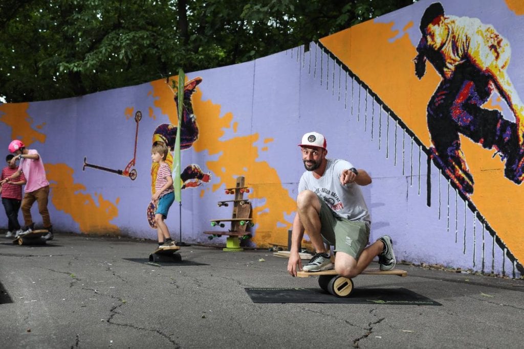 Echilibrescu, producător de plăci de echilibru și longboard-uri românești: Echilibru