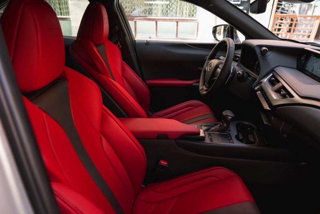 Test Lexus UX: Eye catcher