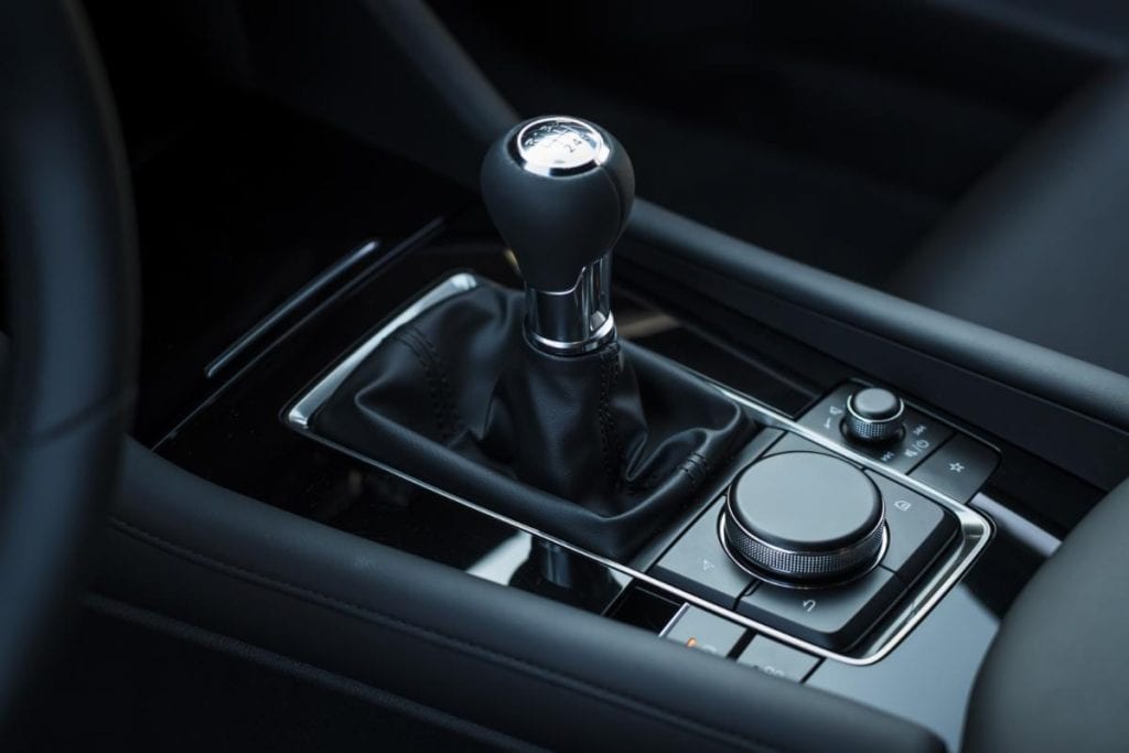 Test Mazda 3: Tăieturi precise