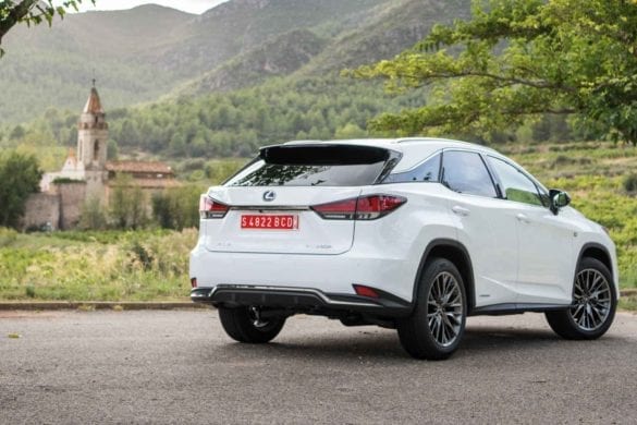 lexus-rx-450h-2020