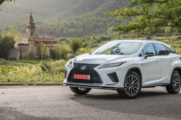 lexus-rx-450h-2020