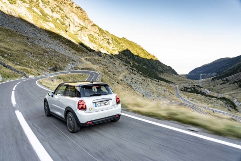 MINI Cooper SE in Romania - turboMAG__012