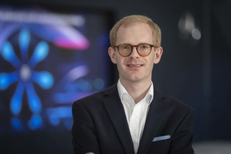 Mașini electrice Mercedes Benz - Andreas Hintennach __02