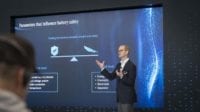 Mașini electrice Mercedes Benz - Andreas Hintennach __06