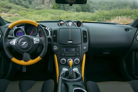 2018 Nissan 370Z Heritage Edition previewed at New York Internat Nissan 370Z Heritage Edition