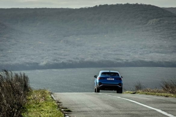 test-audi-q3-turbomag-revista-4×4-wheels-25-21 Test Audi Q3 Sportback S Line 35 TDI