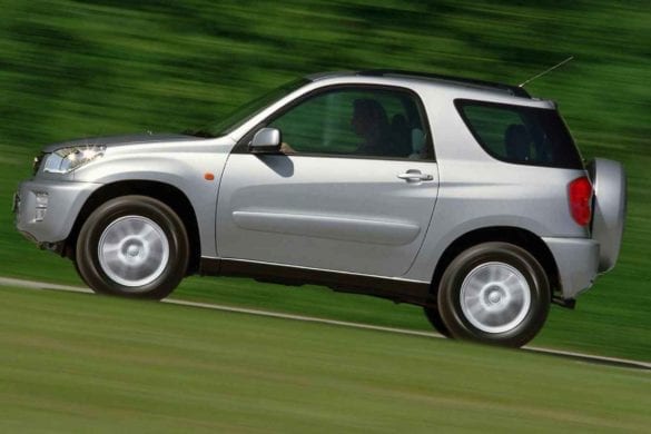 toyota-rav-4-a-doua-generatie-2 Toyota RAV4: a doua generație