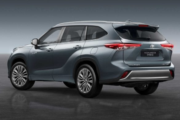 2020-toyota-highlander-for-europe (1) Toyota Highlander Hybrid vine în Europa
